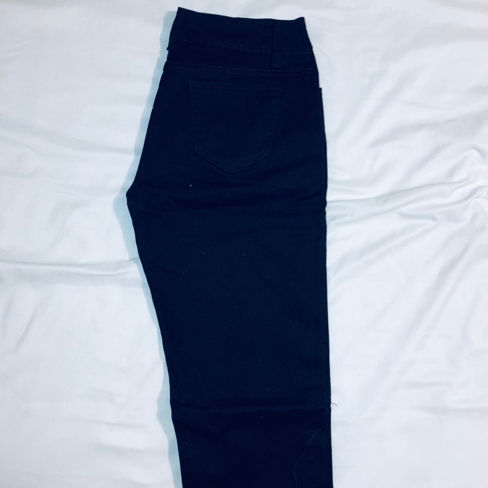 Black skinny jeans